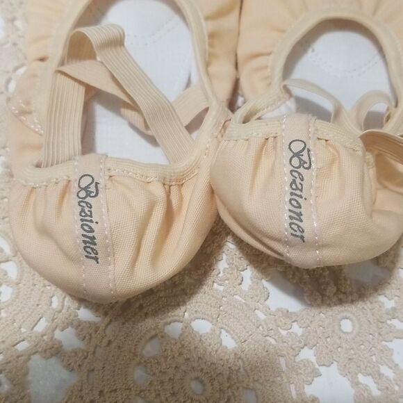 Bezioner Girls Canvas Ballet Shoes Slipper for Kids Women,Yog - Picture 5 of 10